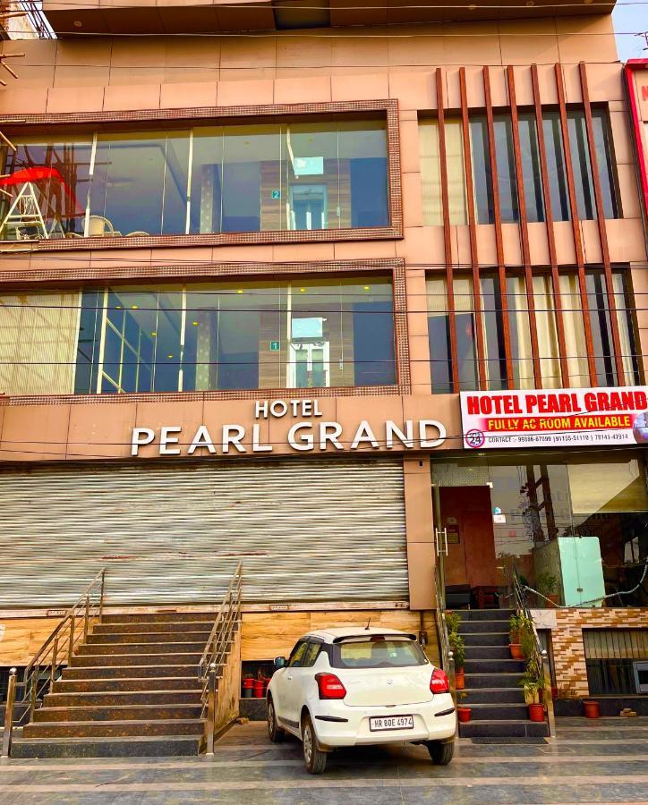 Hotel Pearl Grand, Zirakpur - Top Rated & Most Awarded Property In Tricity Chandīgarh Zewnętrze zdjęcie